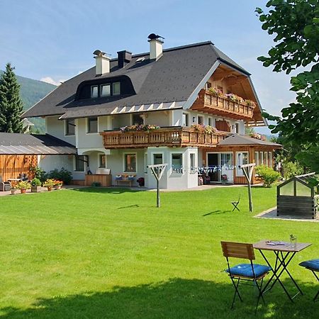 Ferienwohnungen Haus-Holzer Маутерндорф Экстерьер фото
