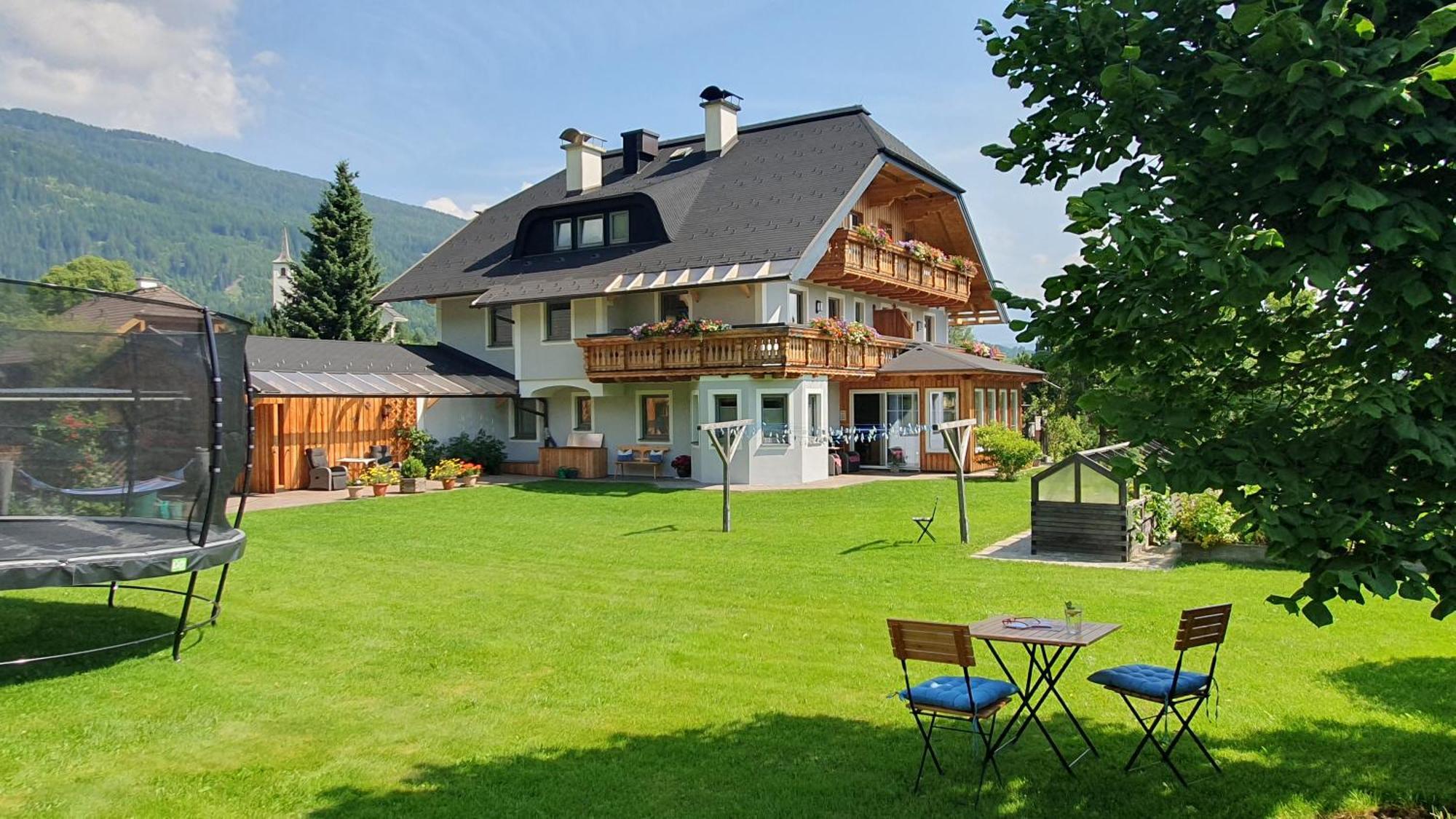 Ferienwohnungen Haus-Holzer Маутерндорф Экстерьер фото