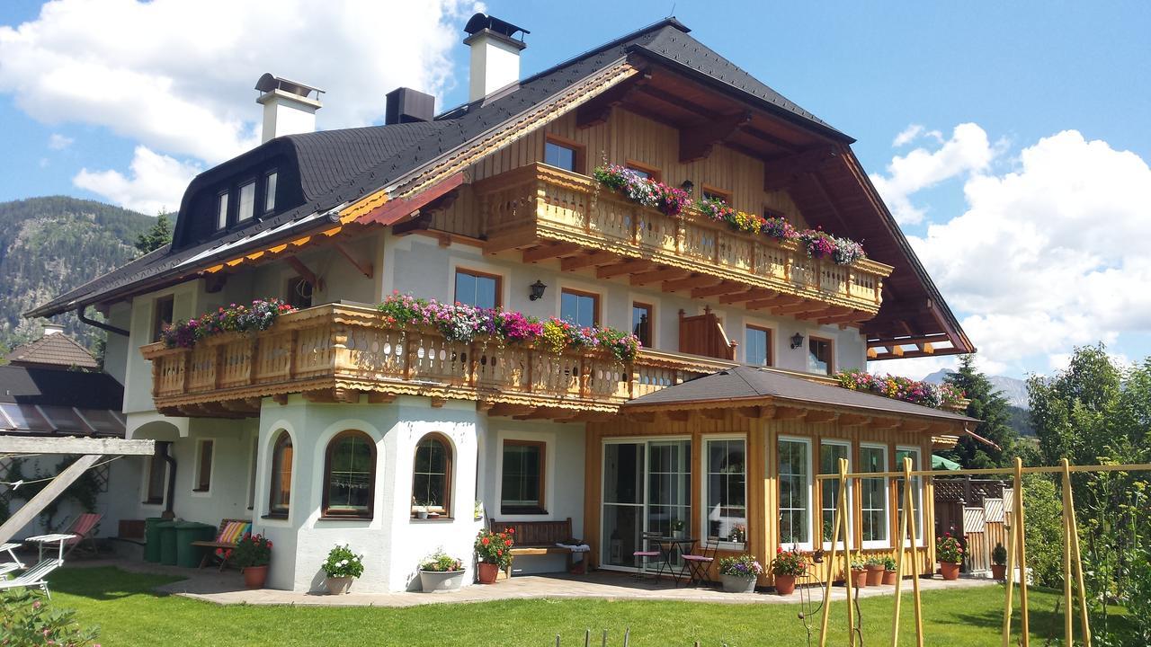 Ferienwohnungen Haus-Holzer Маутерндорф Экстерьер фото